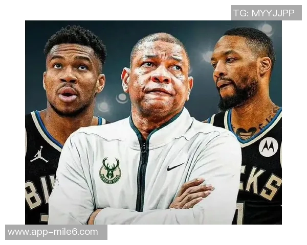 里弗斯强调字母缺席训练营为球队提供演练机会提升战术配合 里弗斯强调字母缺席训练营为球队提供演练机会提升战术配合