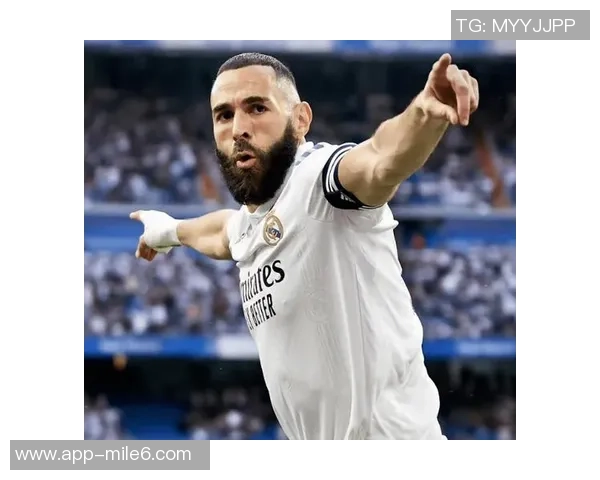 马约拉尔回顾皇马生涯感激本泽马的支持与帮助 马约拉尔回顾皇马生涯感激本泽马的支持与帮助